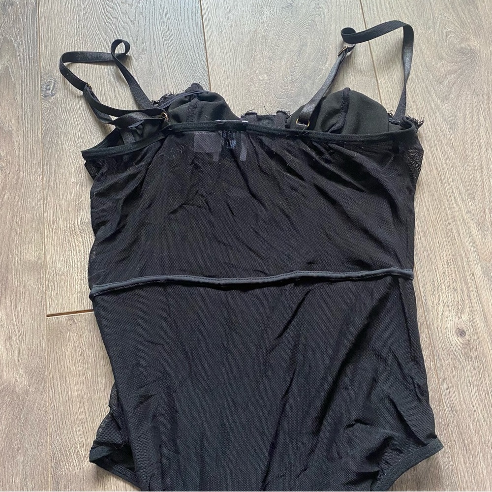 Princess polly black lace bodysuit - Picture 4 of 4